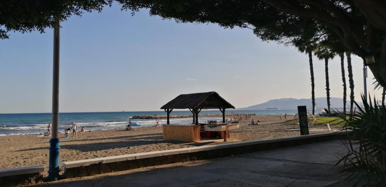 マラガEl Palo Cosy, 200 M From The Beachアパートメント エクステリア 写真