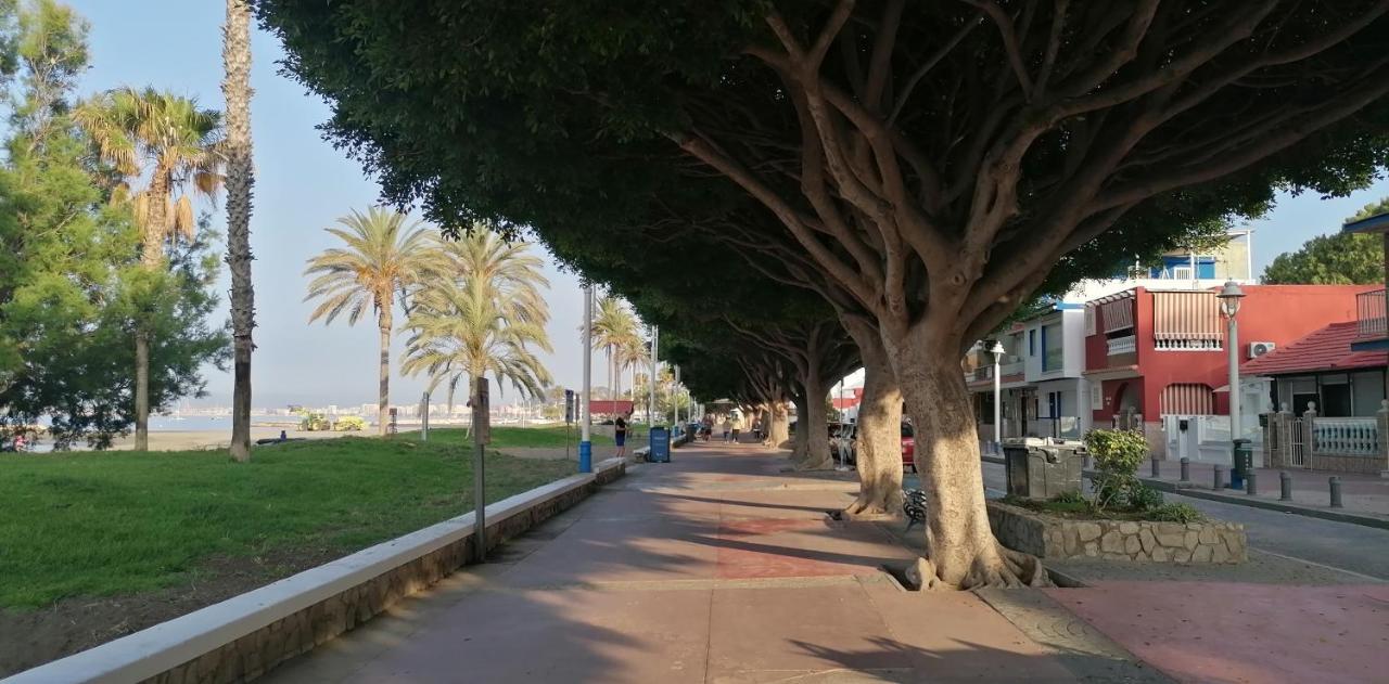 マラガEl Palo Cosy, 200 M From The Beachアパートメント エクステリア 写真